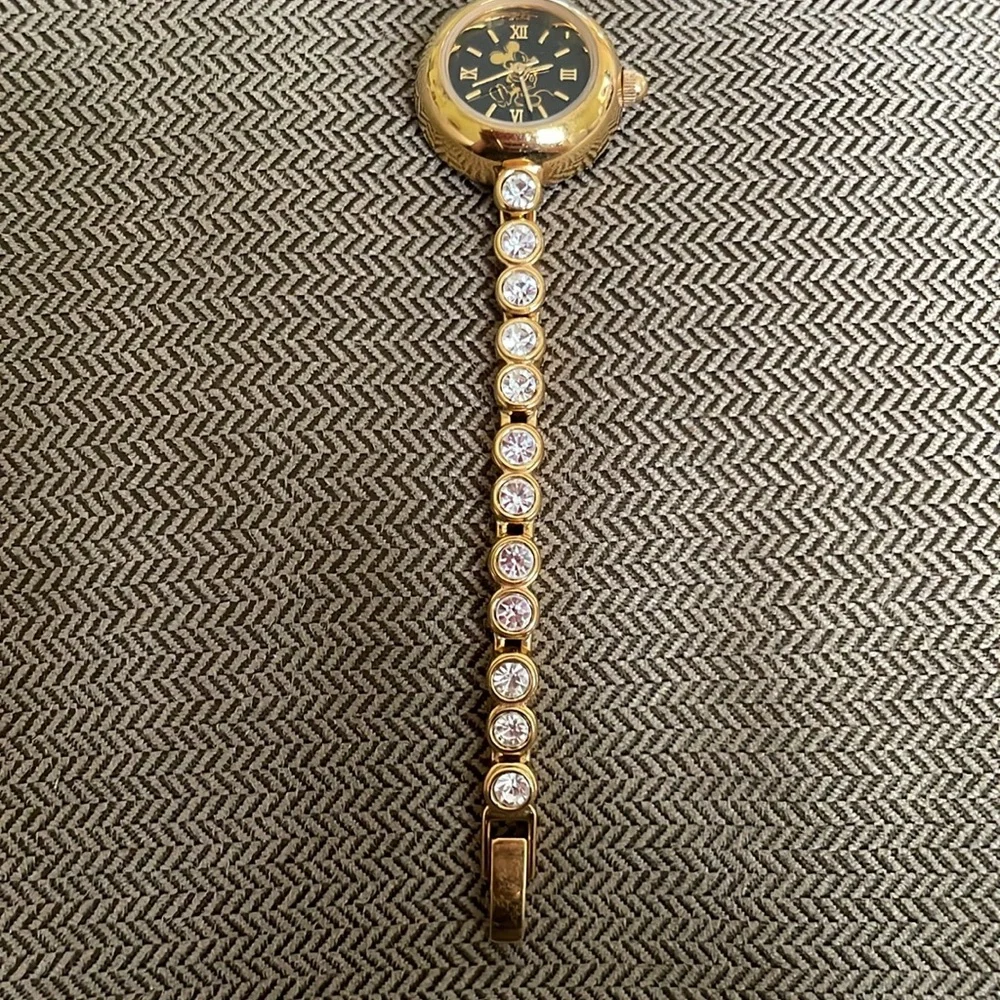 Disney Time Works Mickey Mouse women’s watch - Picture 4 of 14